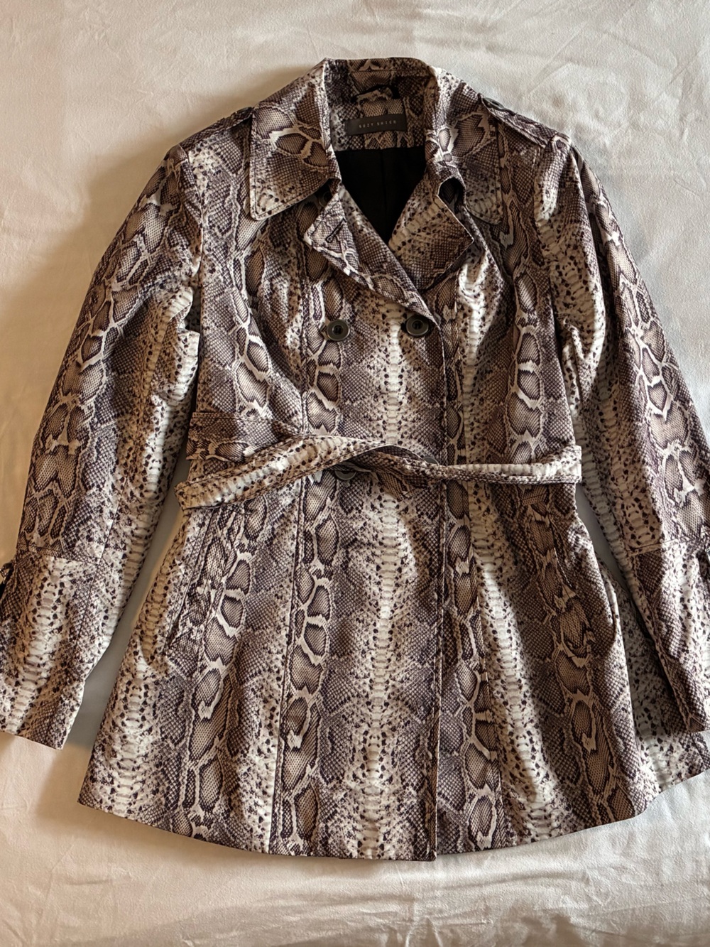 Suzy Shier faux Snake-Print Belted Trench Jacket in Brown and Cream